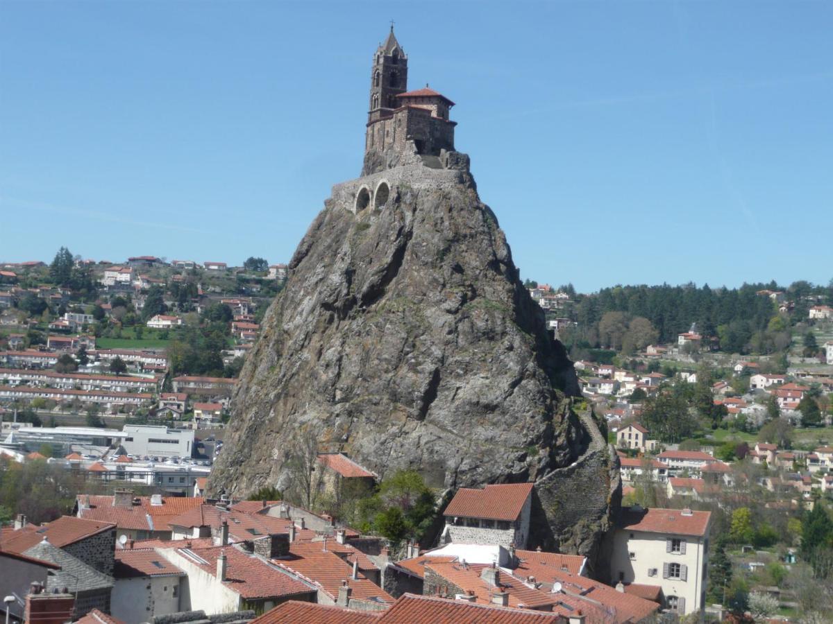Апартаменти Le Petit St Clair Le Puy-en-Velay Екстер'єр фото